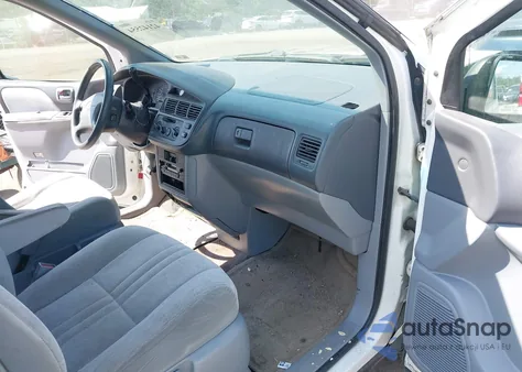 1998 Toyota Sienna Ce from USA, damaged, VIN 4T3GF19C2WU063623